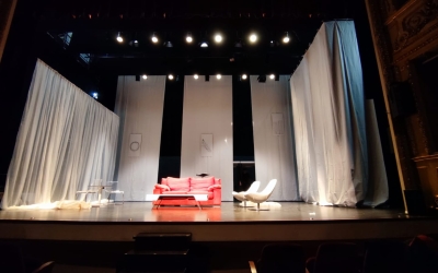 Un dels espais de l'escenografia de l'espectacle | Cedida